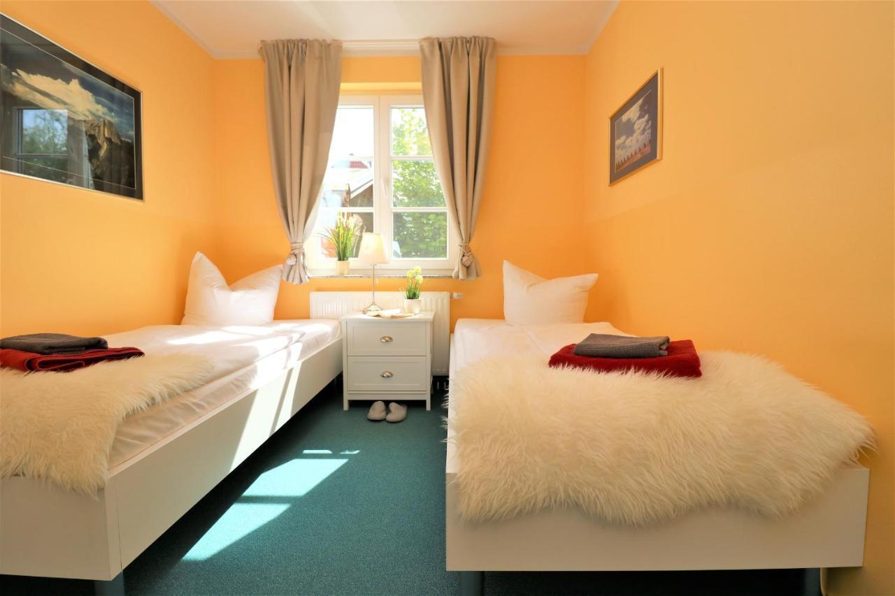 Achtern Hafen App 01 Apartment Вустров Екстериор снимка
