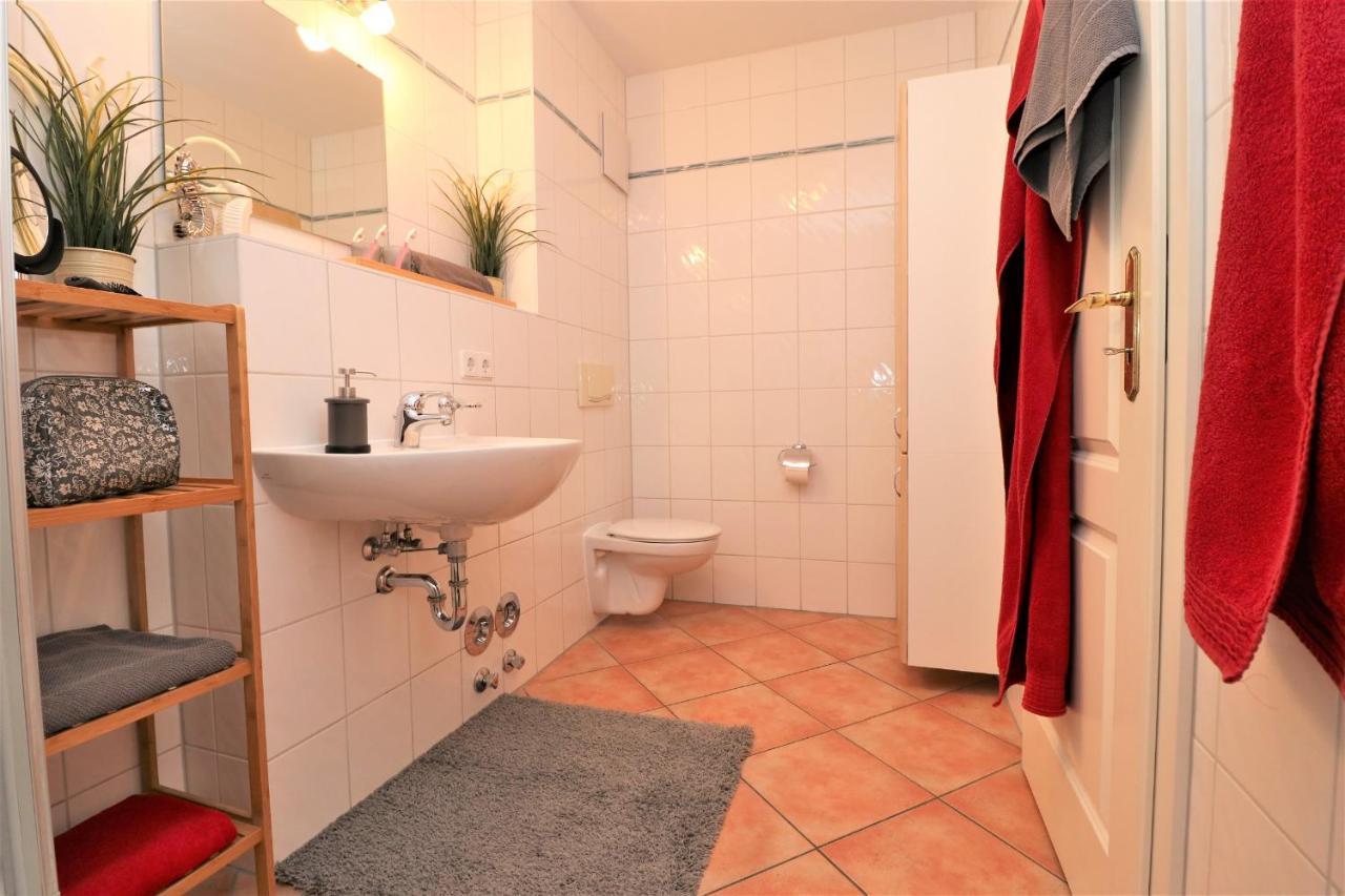 Achtern Hafen App 01 Apartment Вустров Екстериор снимка